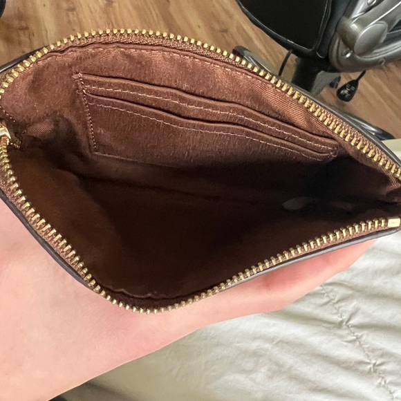 Coach Wallet - Picture 4 of 4